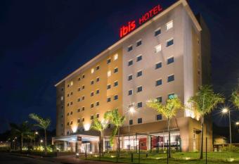 ibis Itatiba allows 18 year olds to book a room