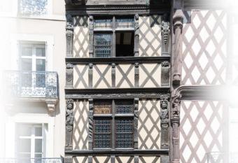 L Oisellerie Meubl   de Tourisme allows 18 year olds to book a room