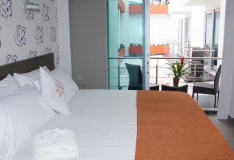Zi One Luxury Hotel has Balcony rooms