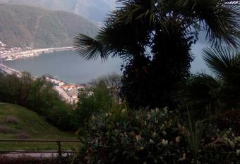 Casa Dany has Smoking rooms