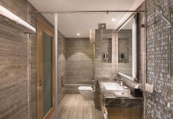 Radisson Mumbai Andheri MIDC allows 18 year olds to book a room