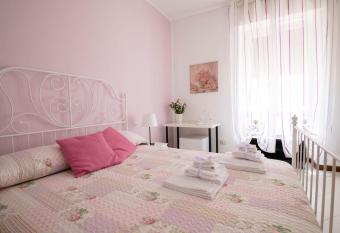 Casa di Nora has Balcony rooms