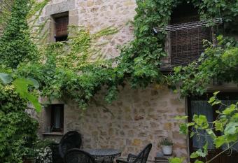 Casa Sig  enza allows 18 year olds to book a room