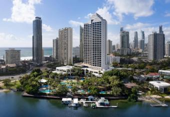 JW Marriott Gold Coast Resort & Spa allows 18 year olds to book a room