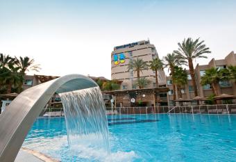 U Coral Beach Club Eilat     Ultra All inclusive allows 18 year olds to book a room