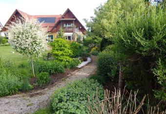 Herberts Stubn allows 18 year olds to book a room