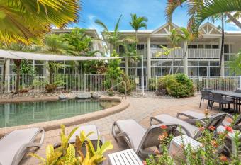 Tropical Nites Holiday Townhouses has Balcony rooms