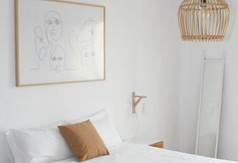 Gare Do Sol has Balcony rooms