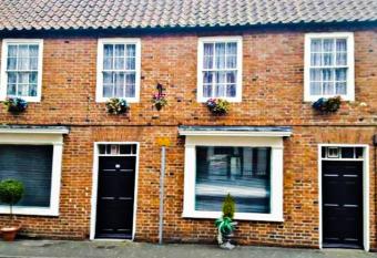 The Secret Garden allows 18 year olds to book a room