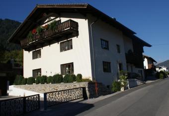 Ferienwohnung Parth has Balcony rooms