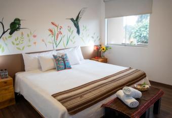 Casa Boutique QX- Pachacamac allows 18 year olds to book a room