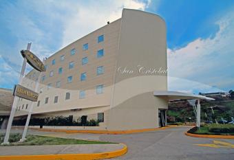 Lidotel San Crist  bal allows 18 year olds to book a room