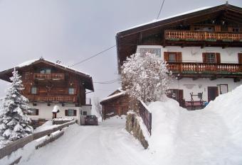 G  stehaus Bichl has Balcony rooms