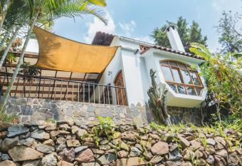 Palatalik has Balcony rooms