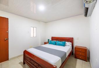 Hotel Nuevo Yalu allows 18 year olds to book a room