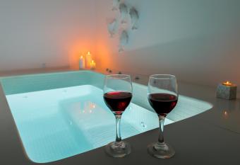 Emerald Collection Suites allows 18 year olds to book a room