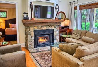 Poets Cove Resort & Spa has Balcony rooms