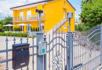 Appartments Adriatic has Balcony rooms