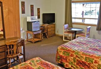 Wild Chinook Inn allows 18 year olds to book a room