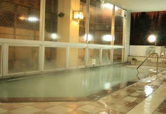 Hotel Yuzan allows 18 year olds to book a room