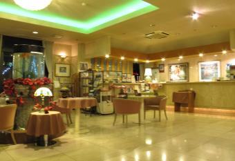 Hotel Platon allows 18 year olds to book a room