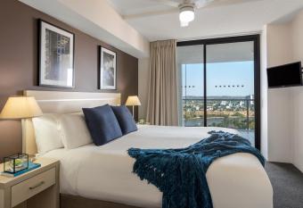 iStay River City Brisbane has Balcony rooms
