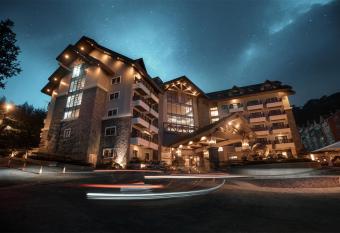 Azalea Residences Baguio has Balcony rooms