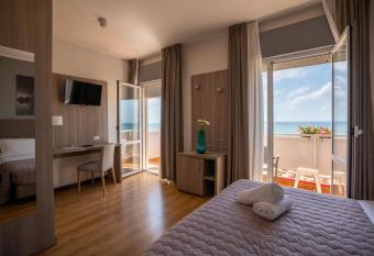 Hotel Loreley has Balcony rooms