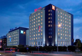 Ibis Warszawa Reduta allows 18 year olds to book a room