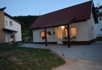 A&M studio apartman has Balcony rooms