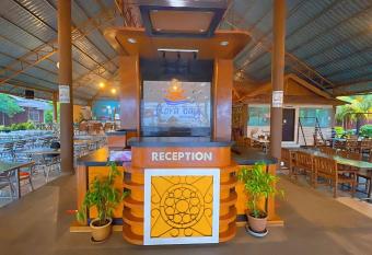 Flora Bay 1 has Balcony rooms