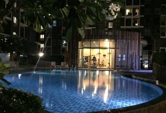 nest condo has Balcony rooms