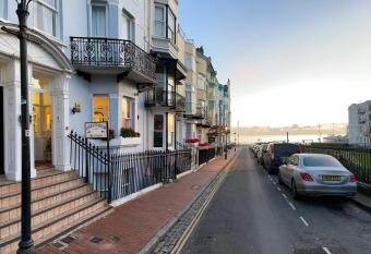 Ambassador Hotel allows 18 year olds to book a room