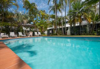 Caribbean Noosa has Balcony rooms