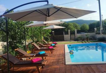 Apartment Karla SNB allows 18 year olds to book a room