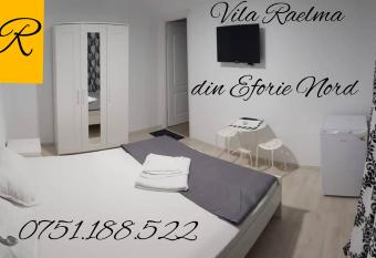 Vila Raelma has Balcony rooms