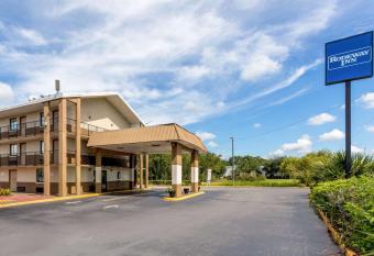 Rodeway Inn Fairgrounds-Casino has Smoking rooms