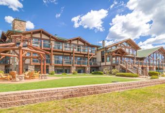 The Estes Park Resort has Balcony rooms