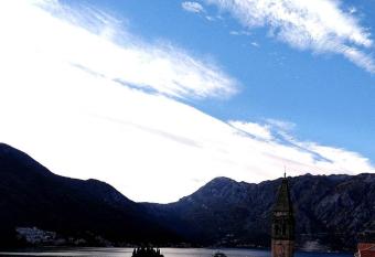 Apartment Mediterraneo Blue Sky has Balcony rooms