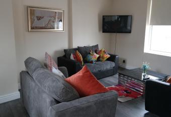 Mollet House allows 18 year olds to book a room