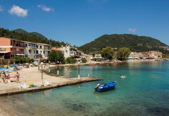 Vassia s Beach Houses has Balcony rooms