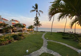 Cabarete Beachfront Condos at Nanny Estate C-5 has Balcony rooms