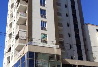 Rezidenca SHOPI allows 18 year olds to book a room