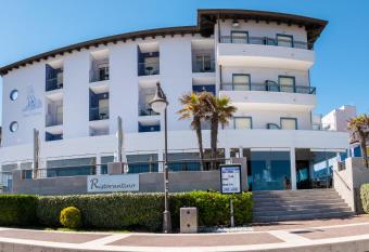 Hotel Nettuno has Balcony rooms