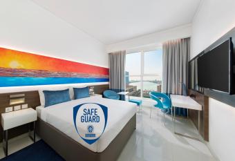 Citymax Hotel Ras Al Khaimah allows 18 year olds to book a room