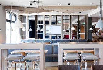 Holiday Inn Express - Ringsheim, an IHG Hotel allows 18 year olds to book a room