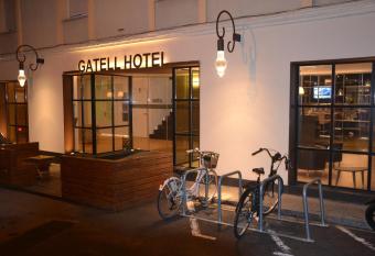 Gatell Hotel allows 18 year olds to book a room