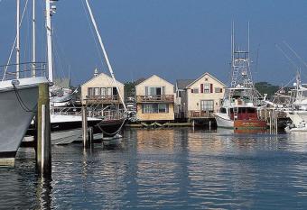 The Cottages & Lofts has Balcony rooms