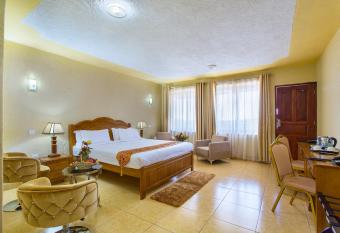 Kilimo Grand Resort has Balcony rooms