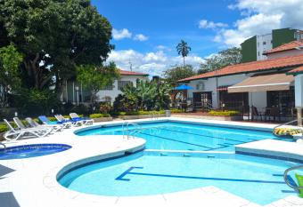 Kau Hotel allows 18 year olds to book a room